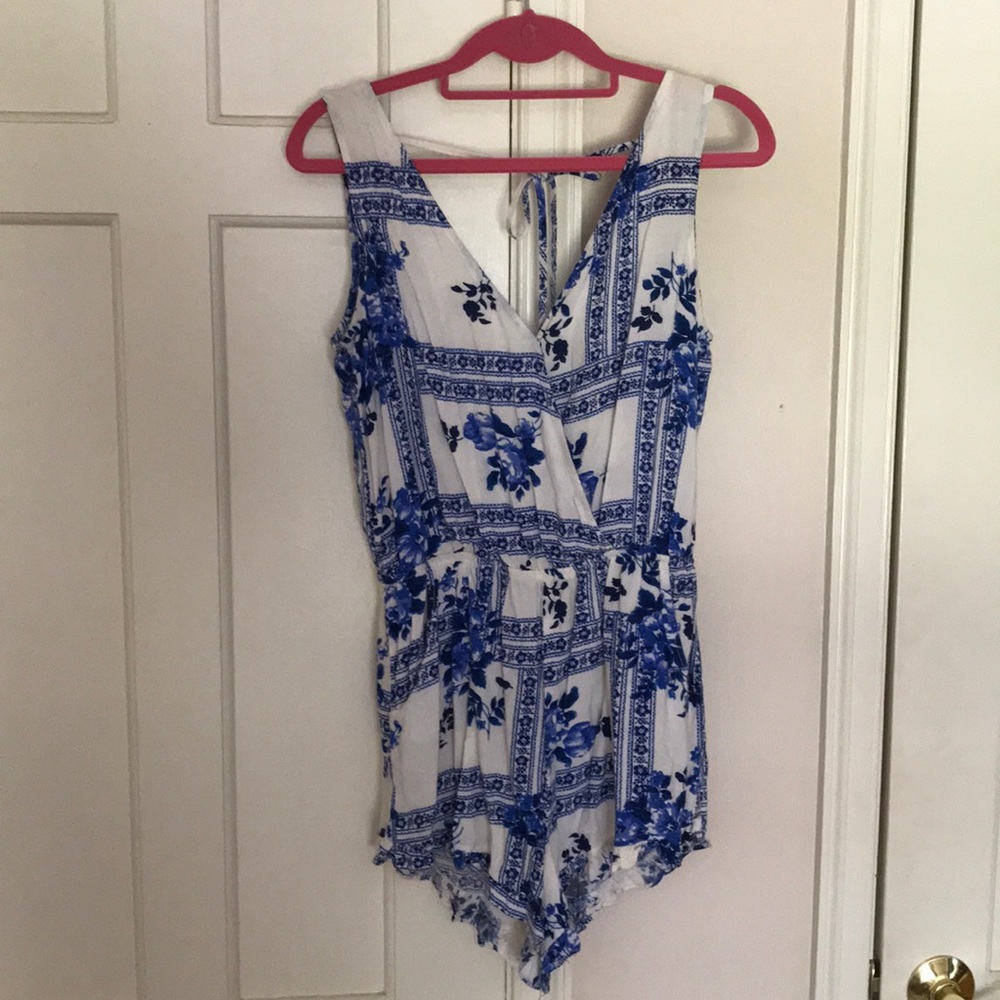 TJMaxx Mimi Chica Floral Romper